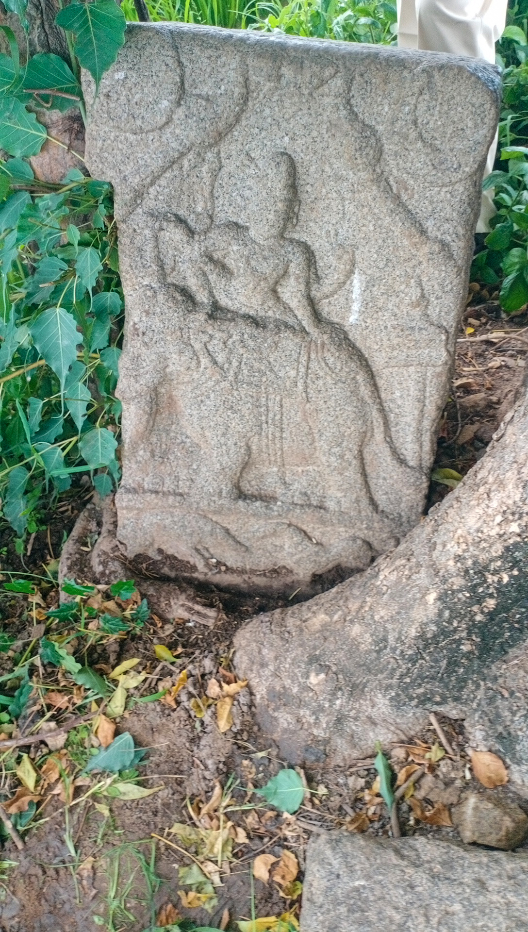 இந்திரன் புடைப்புச் சிற்பம்