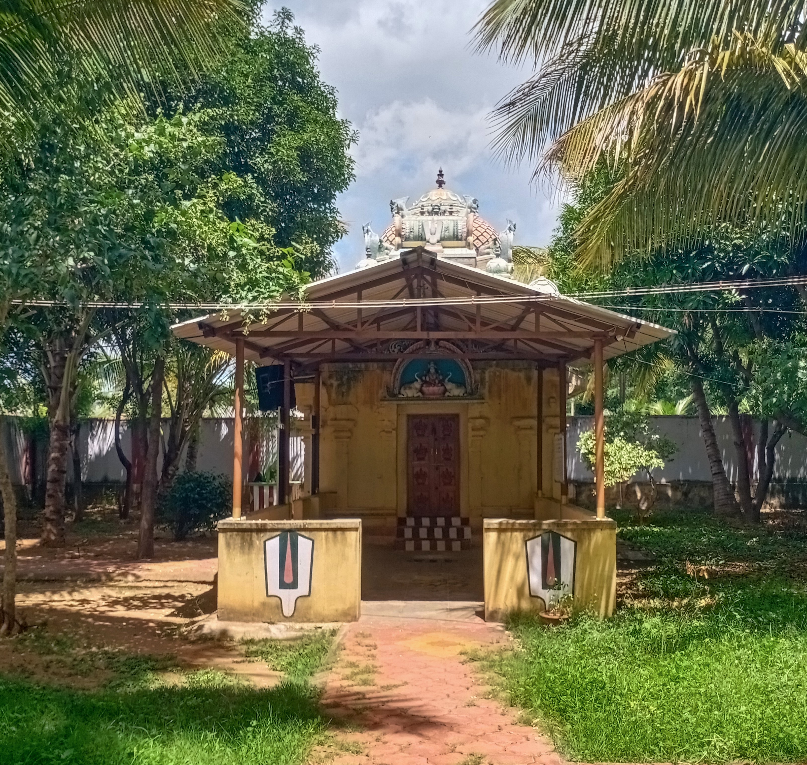 விளியல் கல்ராயப் பெருமாள் கோயில்