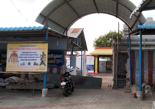 அழுத கண்ணீர் ஆற்றிய ஈஸ்வரர் கோயில்
